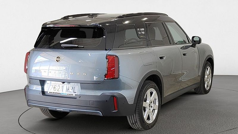 MINI Countryman • 2024 • 2,520 km 4