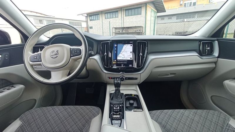Volvo XC60 • 2019 • 189,000 km 5