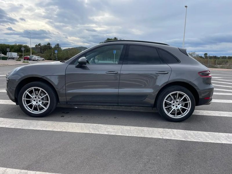 Porsche Macan • 2014 • 193,000 km 2
