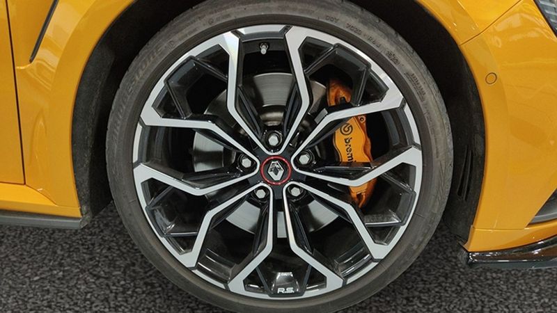 Renault Mégane • 2022 • 25,761 km 15