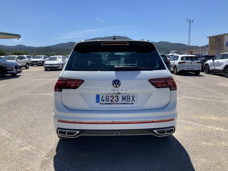 Volkswagen Tiguan • 2022 • 56,228 km 4