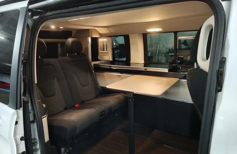 Mercedes-Benz 200 D • 2019 • 111,676 km 5