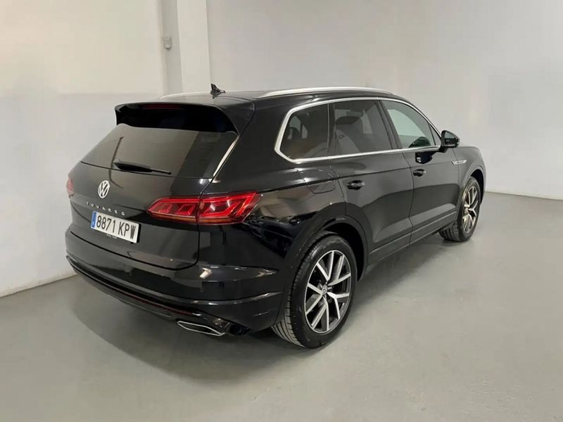 Volkswagen Touareg • 2019 • 83,000 km 8