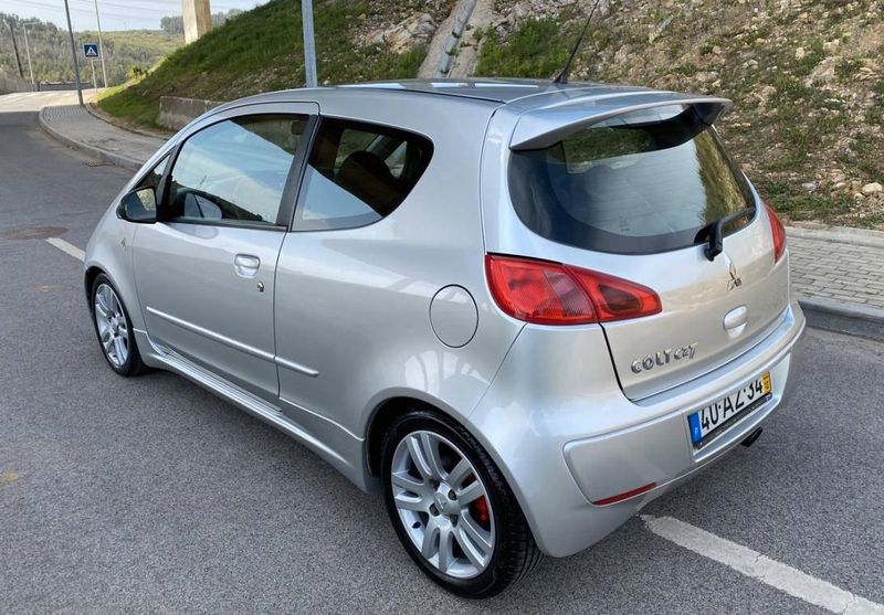 Mitsubishi Colt CC • 2005 • 190,000 km 2