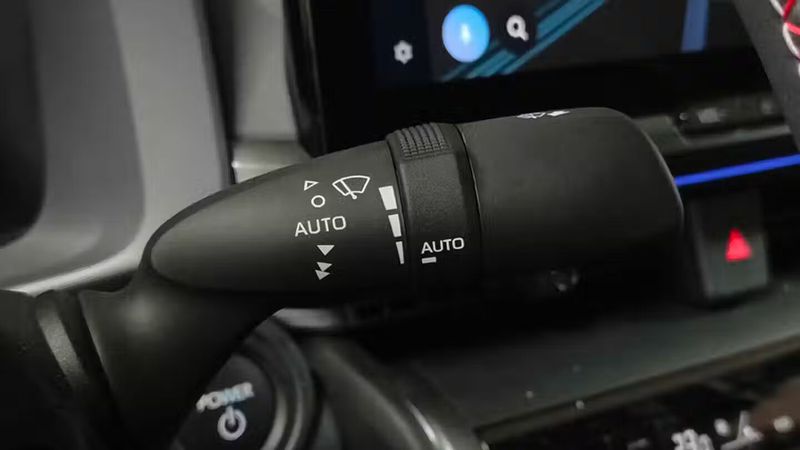 Toyota C-HR • 2024 • 5,350 km 31