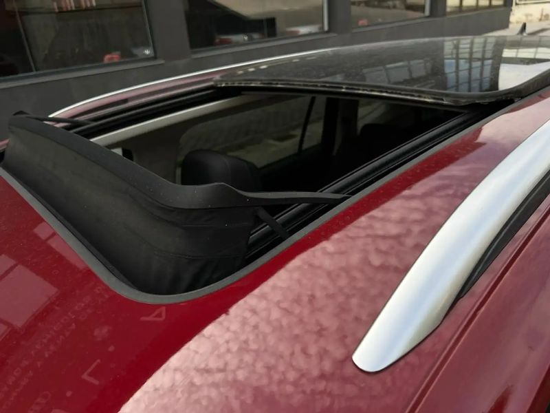 Volkswagen Tiguan Allspace • 2020 • 80,000 km 10