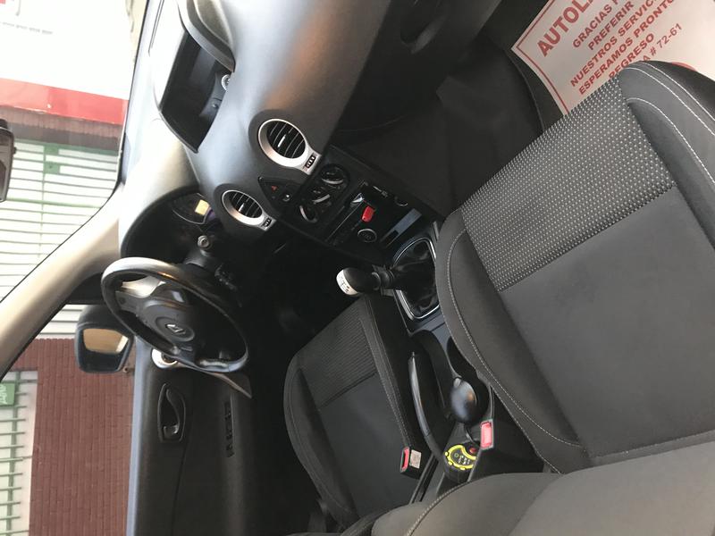 Renault Koleos • 2014 • 85,000 km 10