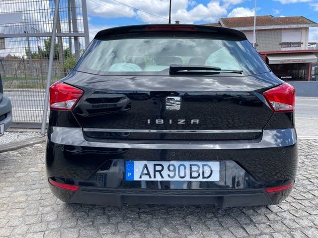 Seat Ibiza • 2020 • 12,000 km 2