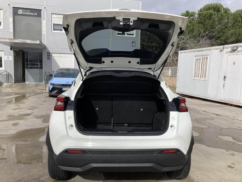 Nissan Juke • 2024 • 4,226 km 10