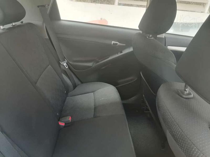 Toyota Matrix • 2010 • 120,000 km 4