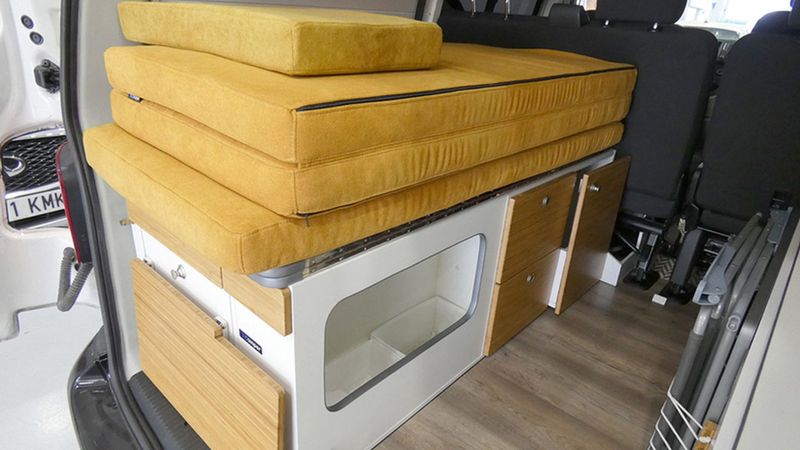 Volkswagen T5 Multivan • 2018 • 104,112 km 10