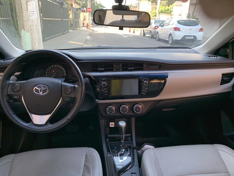 Toyota Corolla • 2016 • 75,000 km 3