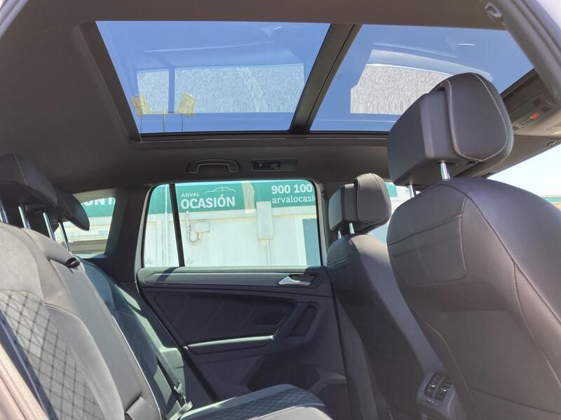 Volkswagen Tiguan • 2022 • 56,228 km 31