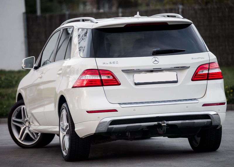 Mercedes-Benz ML350 • 2013 • 215,000 km 7