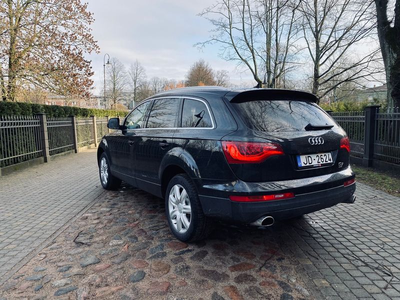 Audi Q7 • 2007 • 3,760,000 km 2