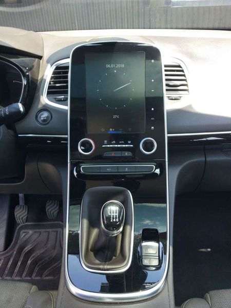 Renault Espace • 2015 • 109,000 km 9