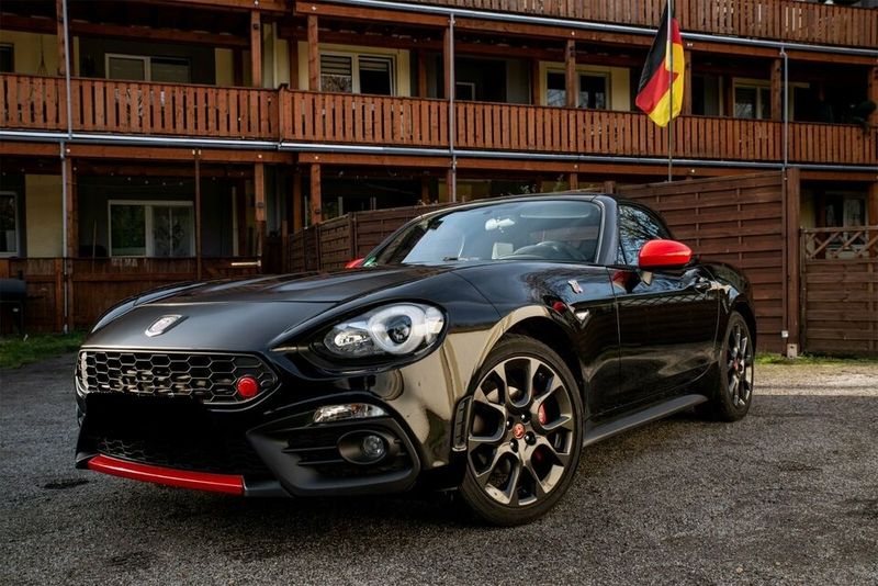 Fiat 124 Spider • 2019 • 42,500 km 1