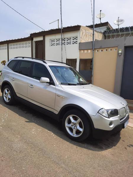 BMW X3 • 2010 • 141,000 km 1