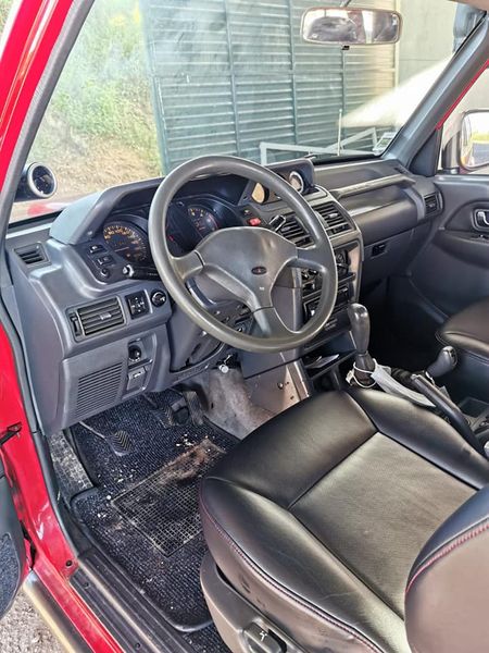 Mitsubishi Pajero • 1995 • 250,000 km 4