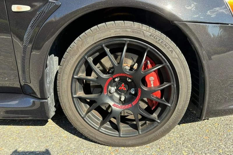 Mitsubishi Lancer • 2009 • 151,793 km 8