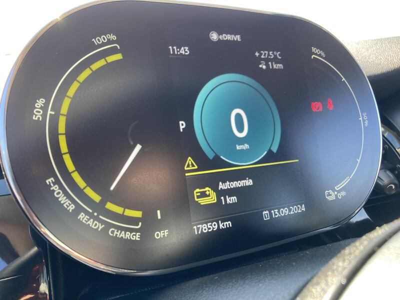 MINI Cooper • 2022 • 17,840 km 6