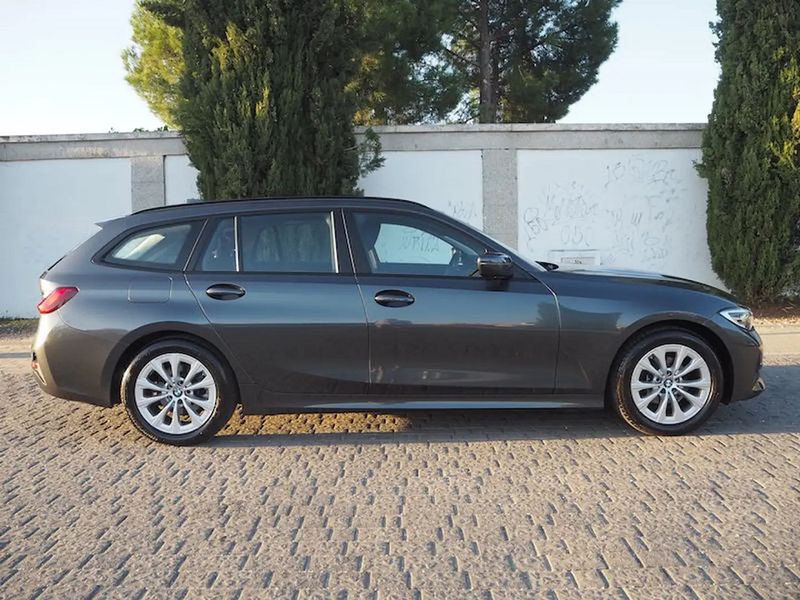 BMW 3 Series • 2021 • 119,000 km 8