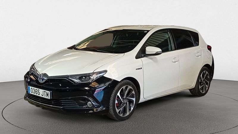 Toyota Auris • 2016 • 84,215 km 1