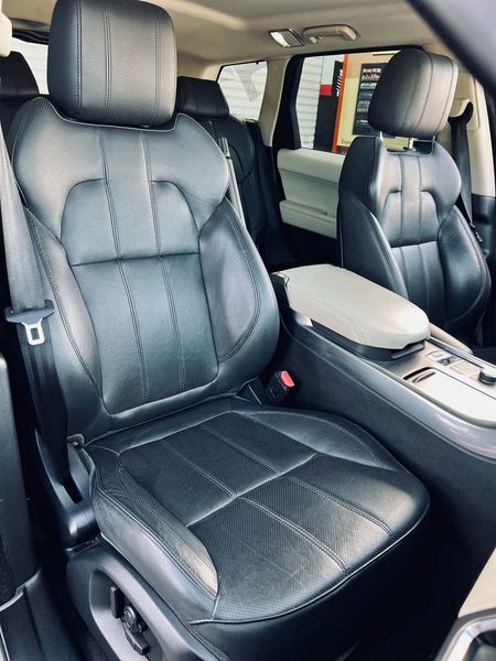 Land Rover Range Rover Sport • 2017 • 152,000 km 4
