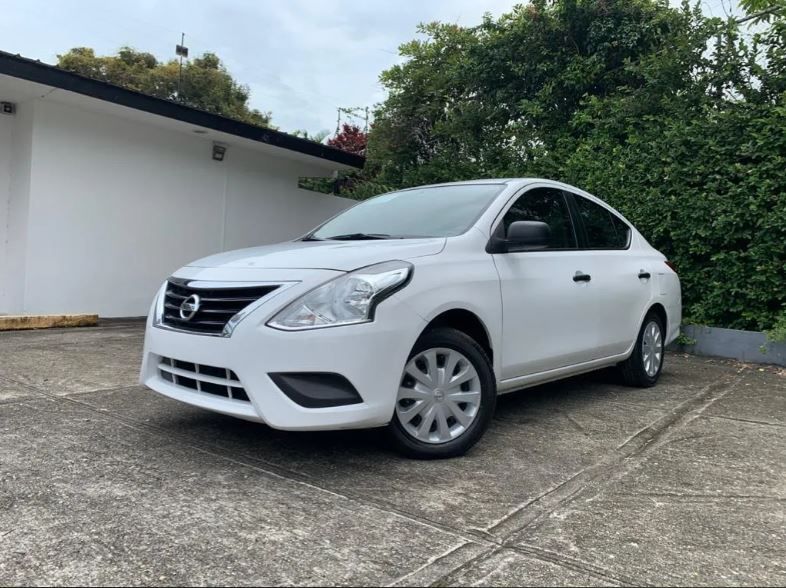Nissan Versa • 2018 • 95,000 km 1