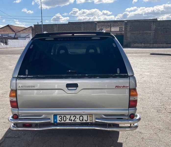 Mitsubishi L200 • 2000 • 80,000 km 3