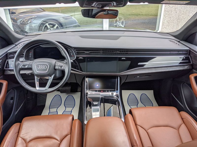 Audi Q8 • 2019 • 216,000 km 6