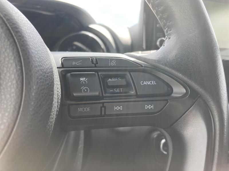 Toyota Yaris • 2022 • 55,150 km 29