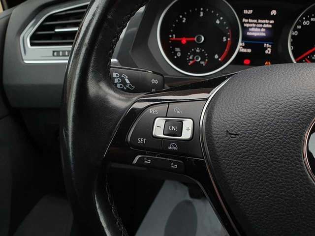 Volkswagen Tiguan • 2017 • 145,000 km 6