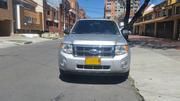 Ford Escape • 2008 • 98,000 km 2