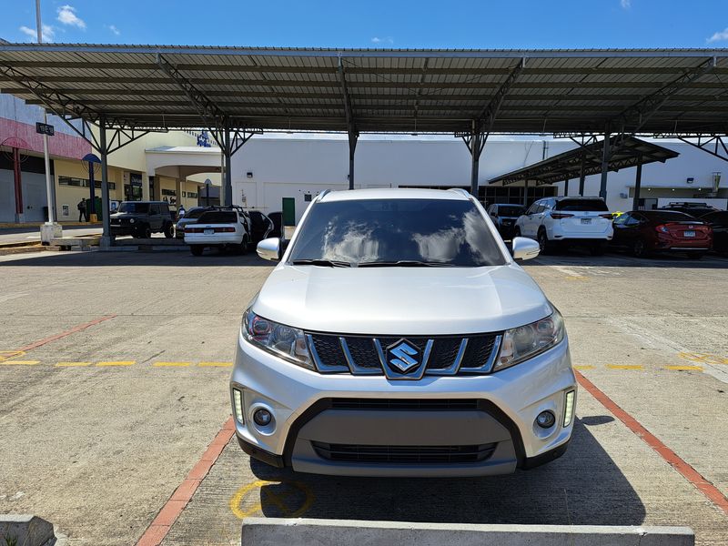 Suzuki Vitara • 2019 • 106,000 km 3