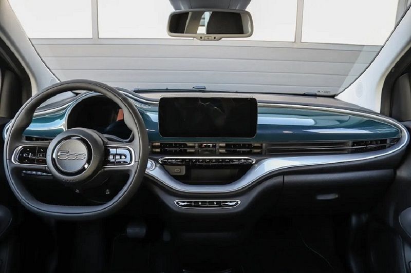 Fiat 500e • 2021 • 26,100 km 6