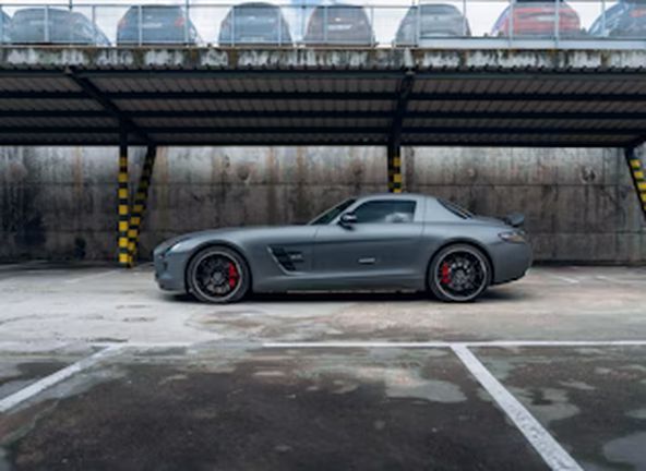 Mercedes-Benz SLS AMG GT • 2013 • 70,000 km 13