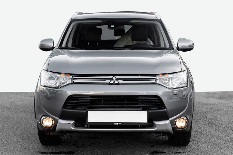 Mitsubishi Outlander • 2015 • 111,500 km 1