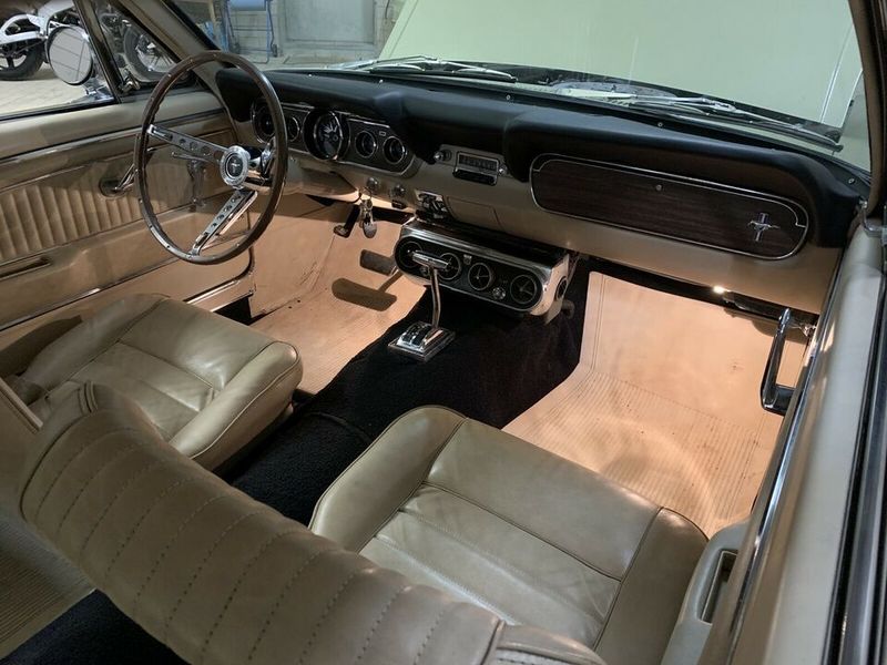 Ford Mustang • 1966 • 9,999 km 5