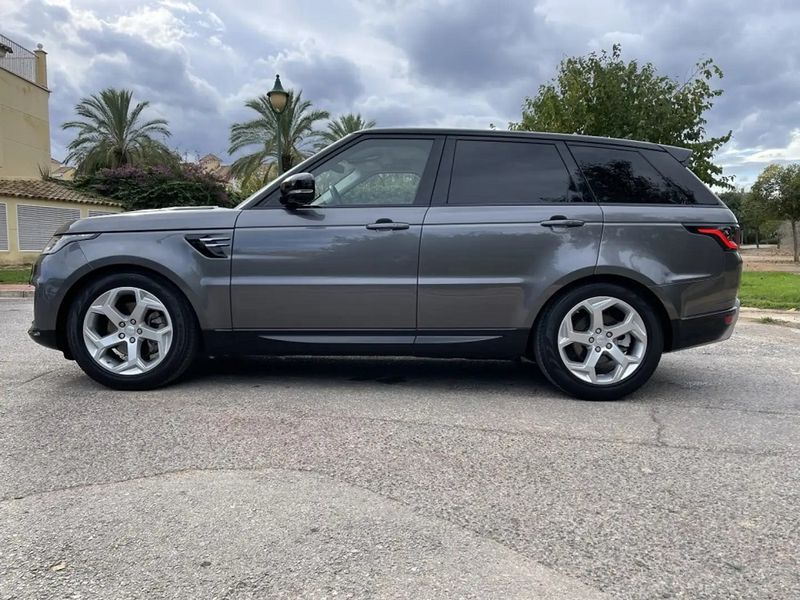 Land Rover Range Rover Sport • 2019 • 60,570 km 4