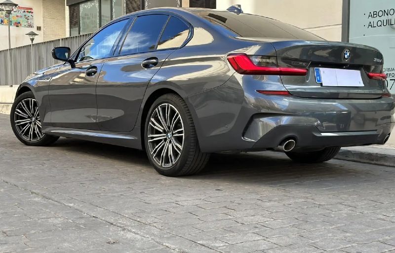 BMW 3 Series • 2021 • 56,300 km 2