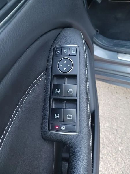 Mercedes-Benz B-Class Electric Drive • 2019 • 44,640 km 14