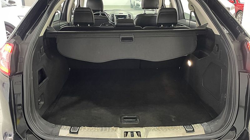 Ford Edge • 2018 • 64,000 km 17