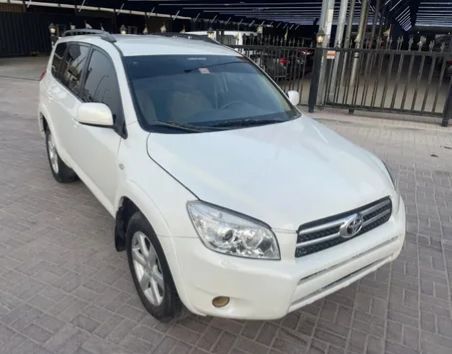 Toyota RAV4 • 2008 • 85 km 1