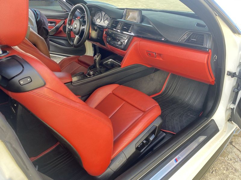 BMW M4 • 2014 • 30,000 km 20