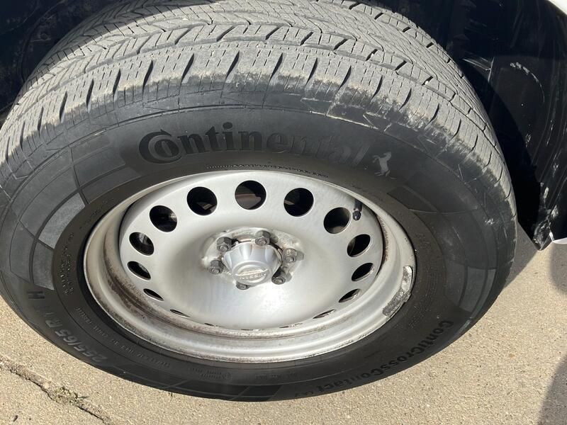 Nissan Navara • 2021 • 36,872 km 22