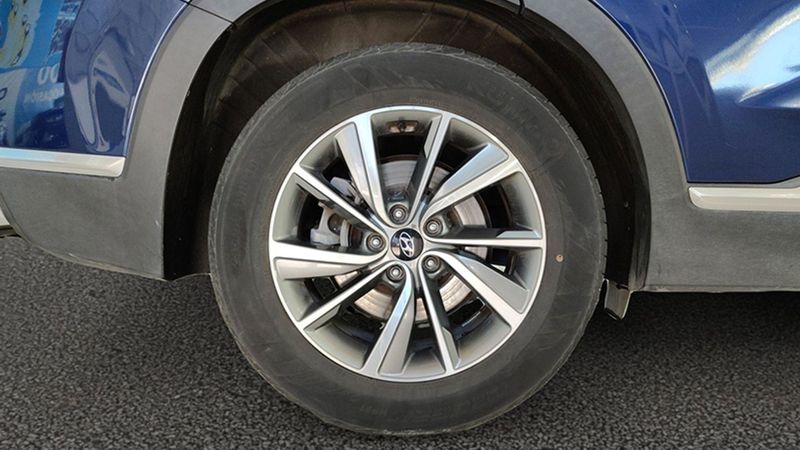 Hyundai Santa Fe • 2019 • 120,746 km 43