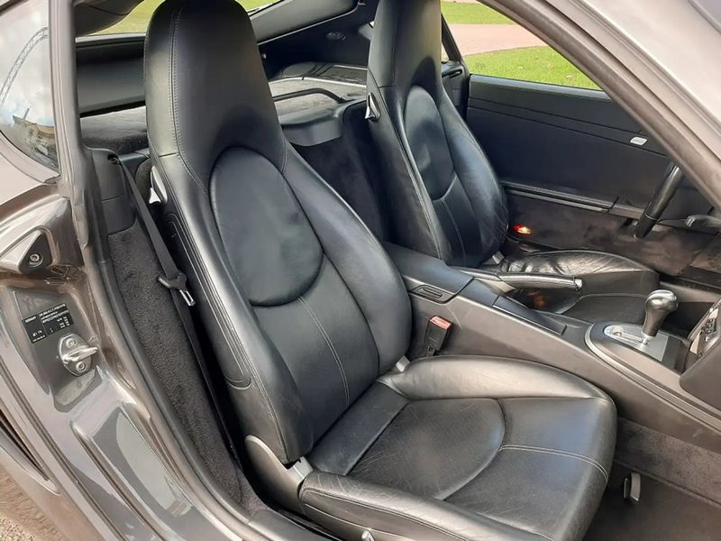 Porsche Cayman • 2007 • 160,000 km 11