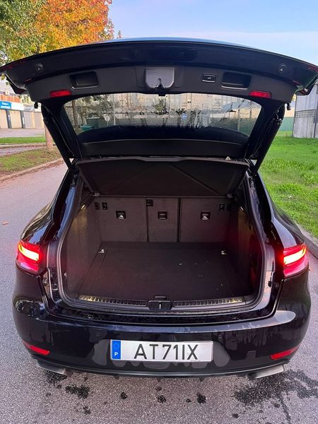 Porsche Macan • 2019 • 60,000 km 6