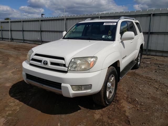 Toyota 4-Runner • 2003 • 2 km 4